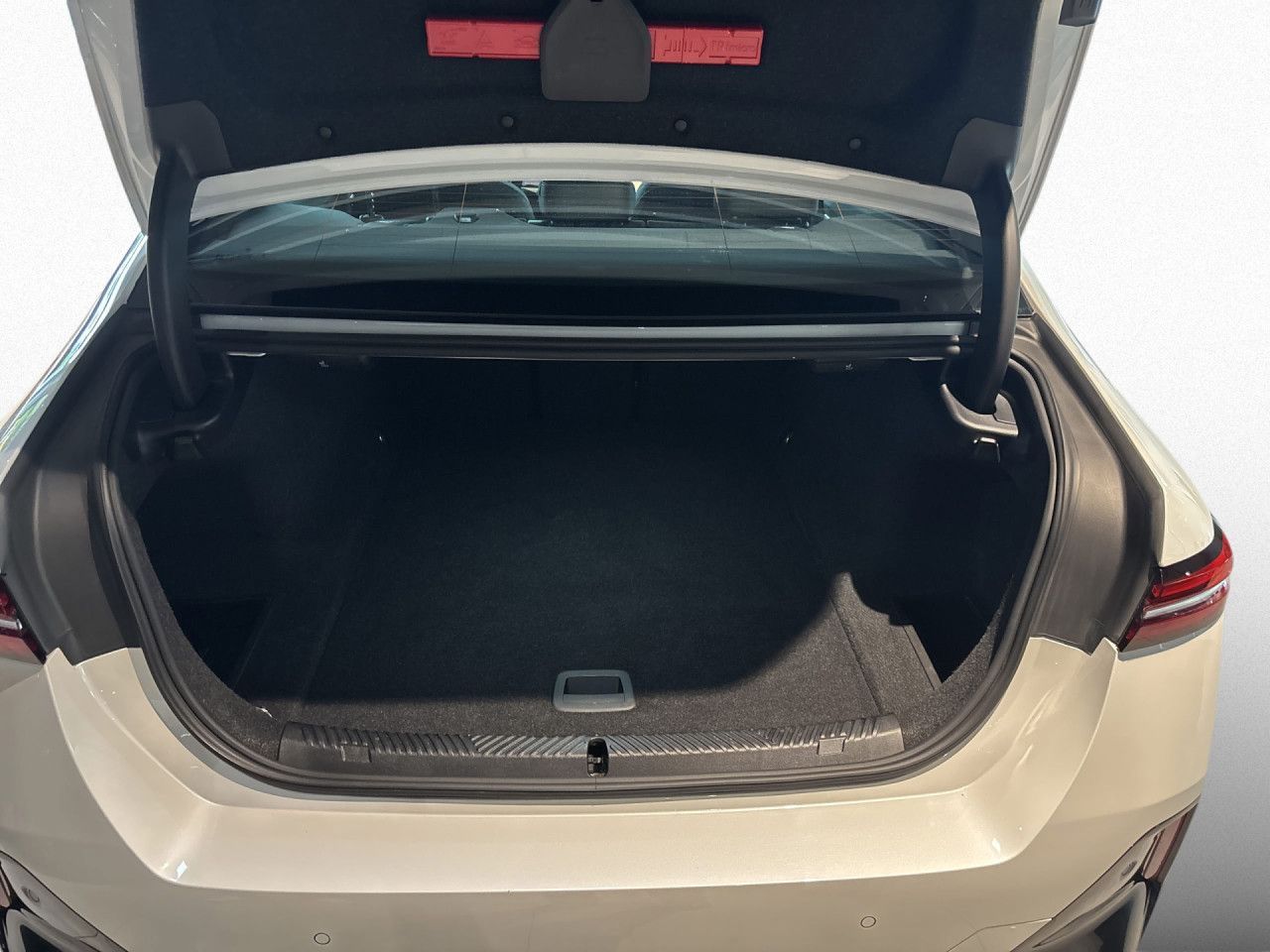 BMW i5 eDrive40 M Sport St&Go adLED H/K Kamera LkHz foto 17