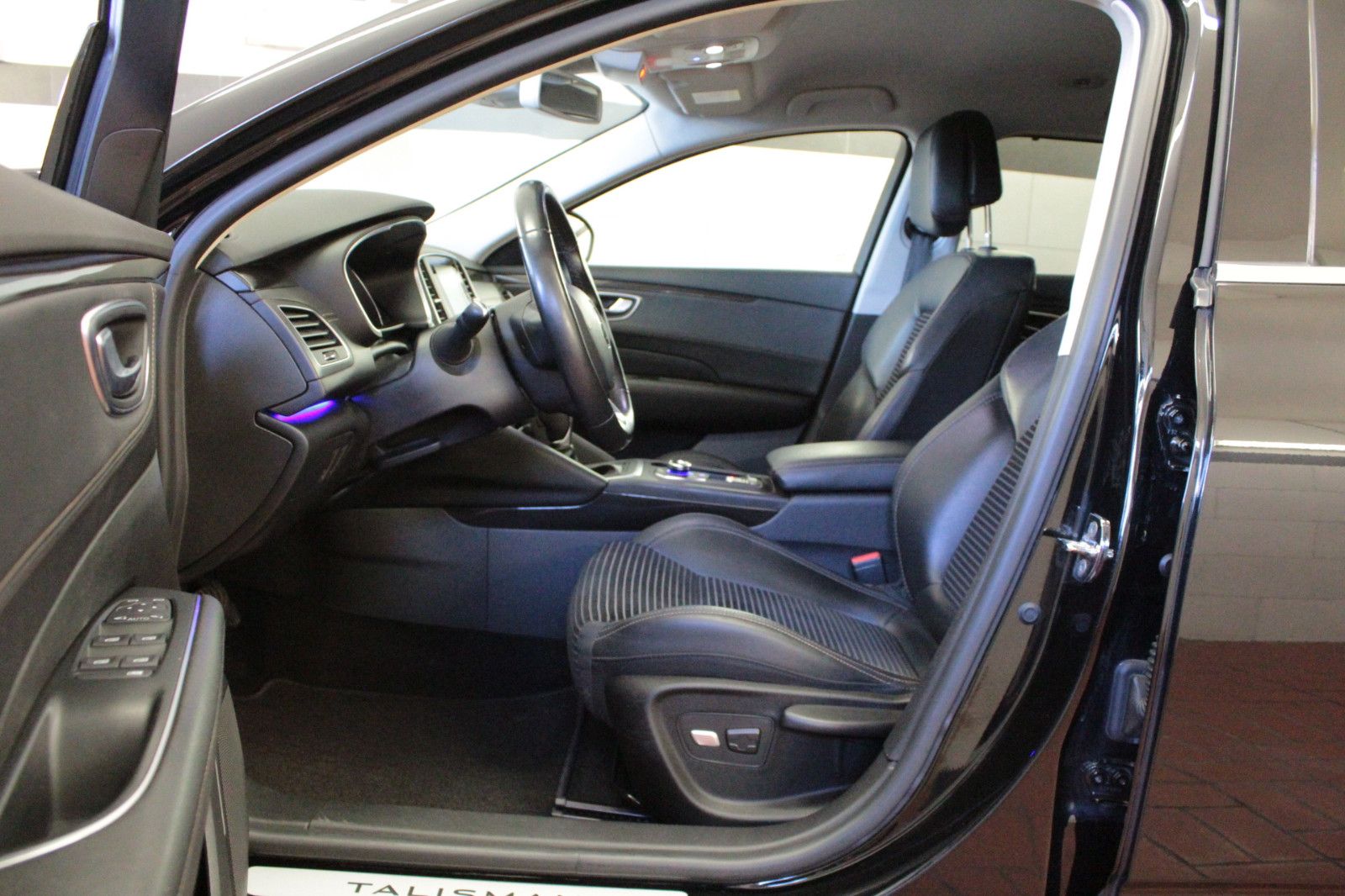 Fahrzeugabbildung Renault Talisman ENERGY TCe 200 EDC Intens Grandtour