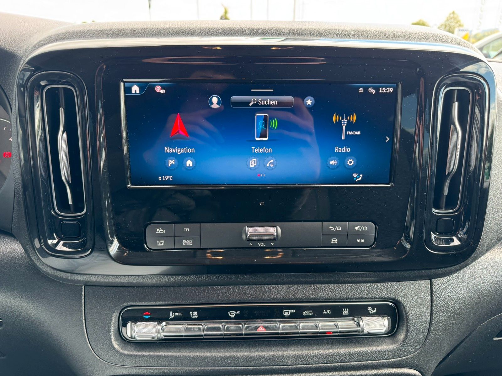 Fahrzeugabbildung Mercedes-Benz Vito 119 CDI 4x4 Tourer PRO Extral Stdh AHK2,5t