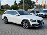 Mercedes-Benz E 400 d E T-Modell 4Matic *All-Terrain *Garantie - Automatik Gebrauchtwagen in Erlangen