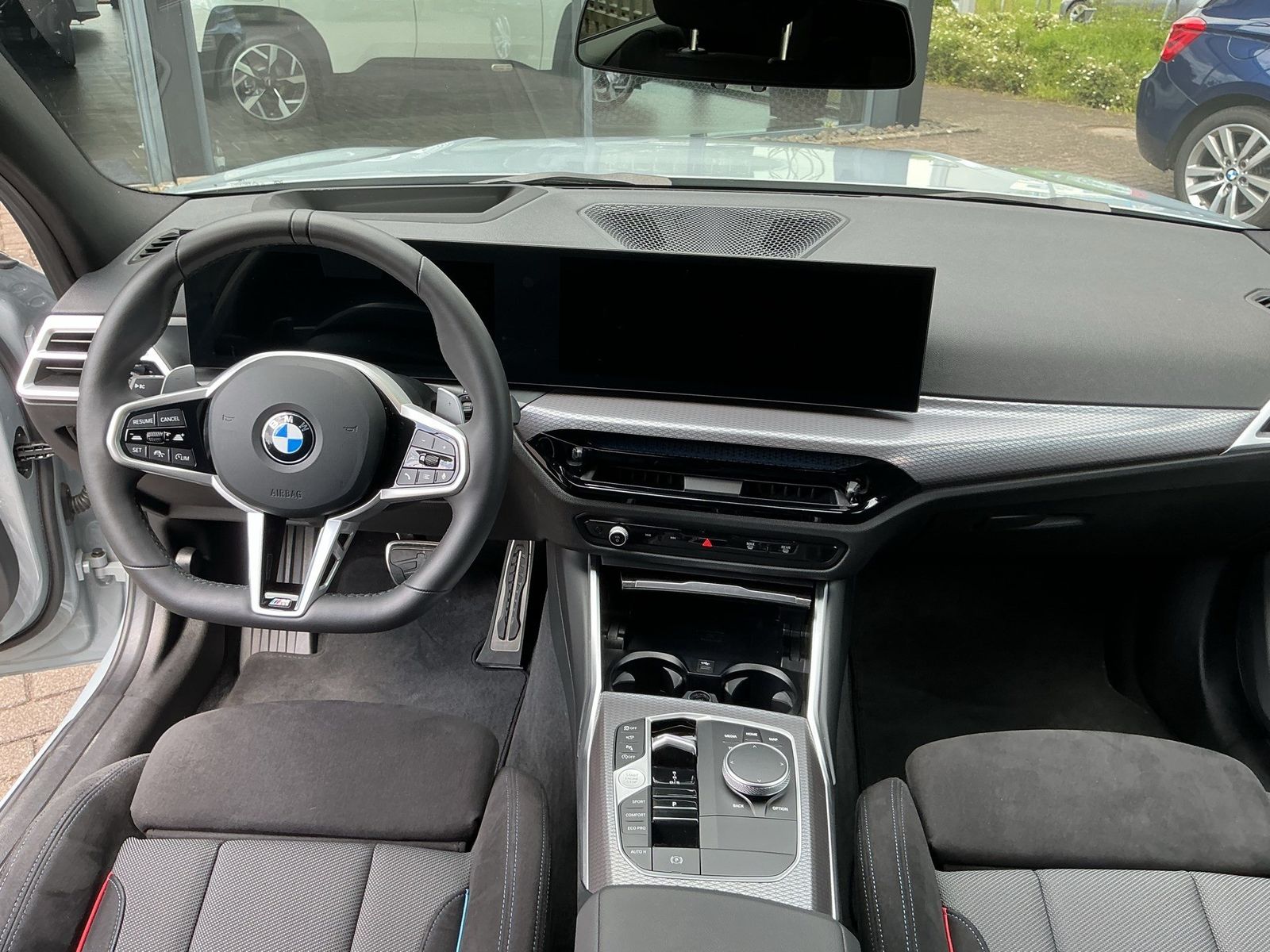 BMW 330 - Bild 16