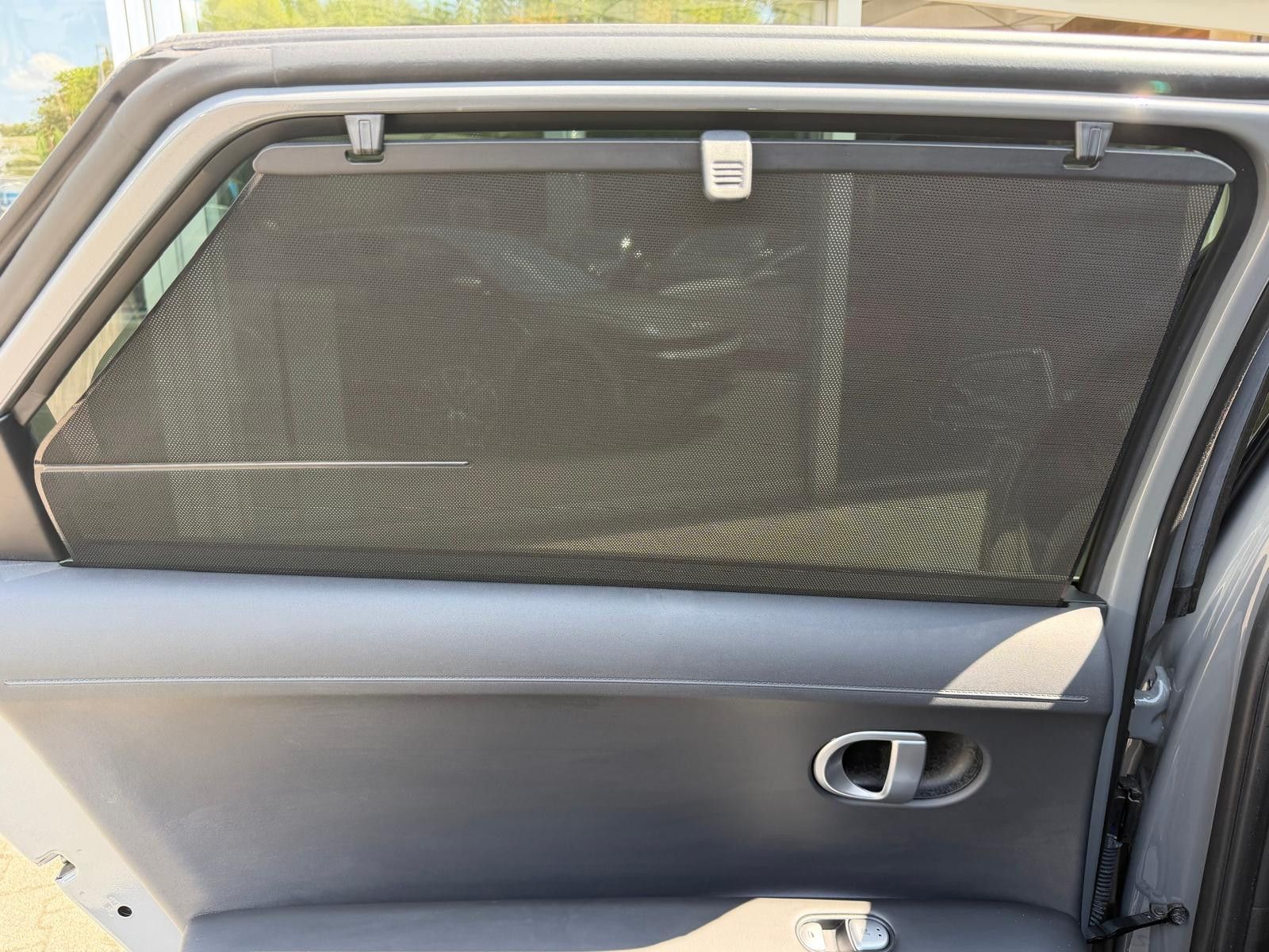 Fahrzeugabbildung Hyundai Ioniq 5 Uniq 4WD RELAX+HEAD+LED+SOLAR+360+ACC+WP
