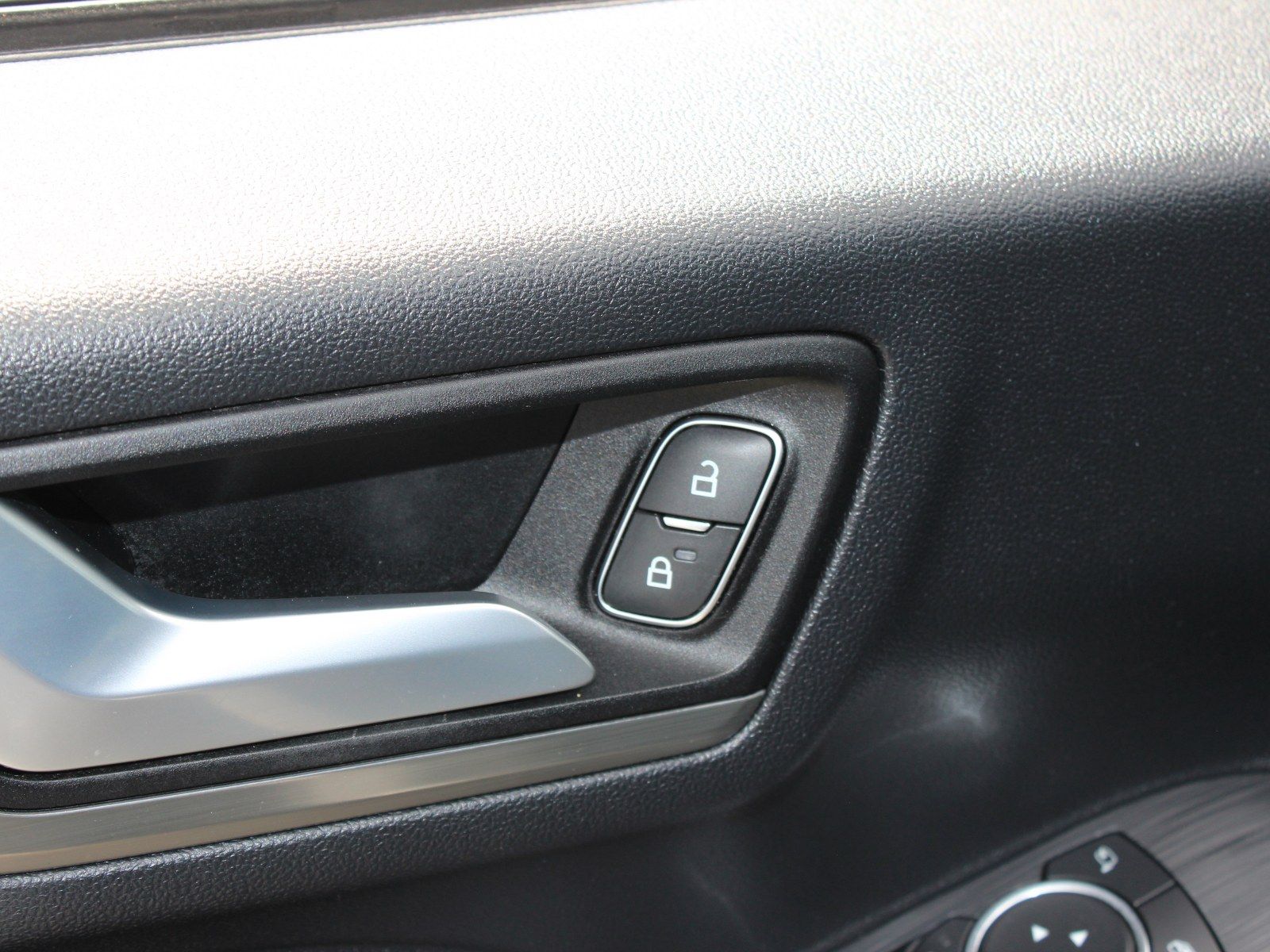 Fahrzeugabbildung Ford Kuga Titanium X 2,0 EcoBlue Start/Stopp