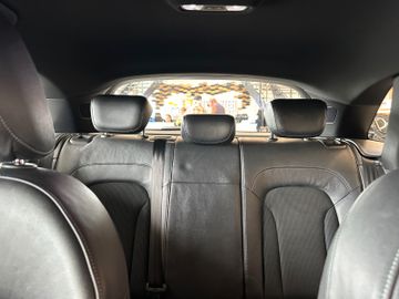 MYAUTOCENTER – Gebraucht- und Jahreswagen mit Werkstattservice in Pfaffenhofen Audi Q3 *S-LINE*TEMPO*NAVI*KEYLESS*BI-XENON*
