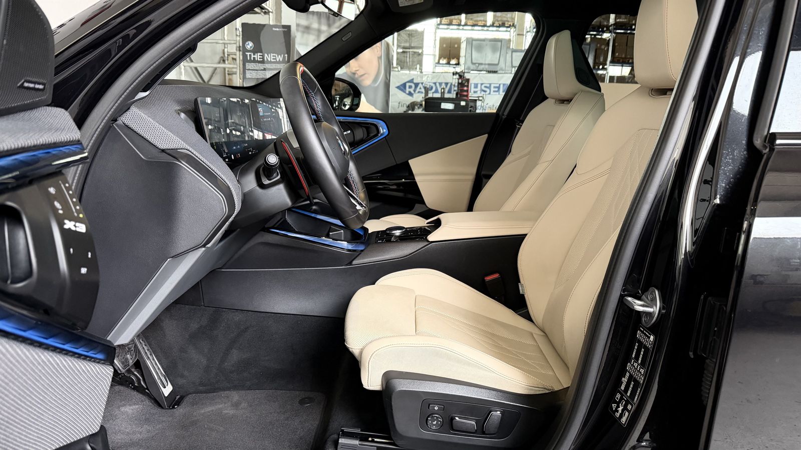 Fahrzeugabbildung BMW X3 M50 |M Sportpaket pro |Panorama-Glasdach |Sit