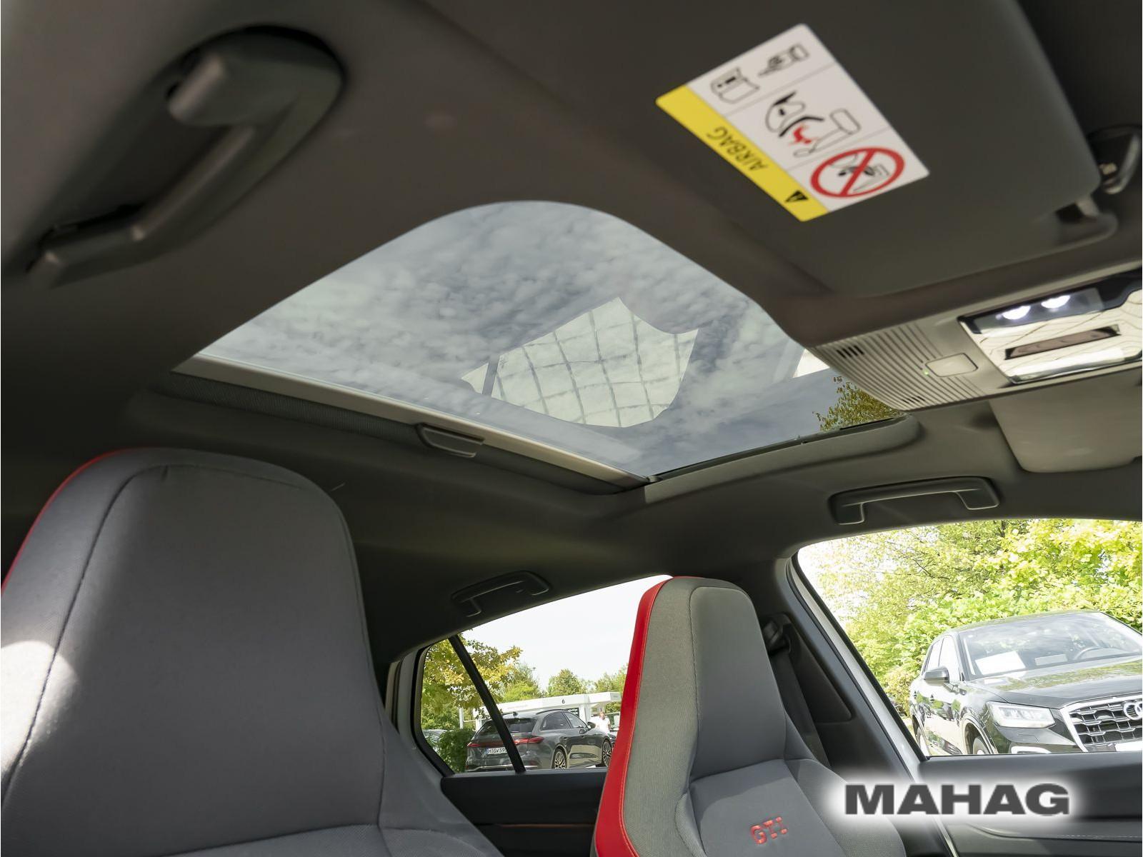 Volkswagen Golf VIII GTI 2.0 TSI LED+ Pano AHK ParkPilot Re, миниатюра 20
