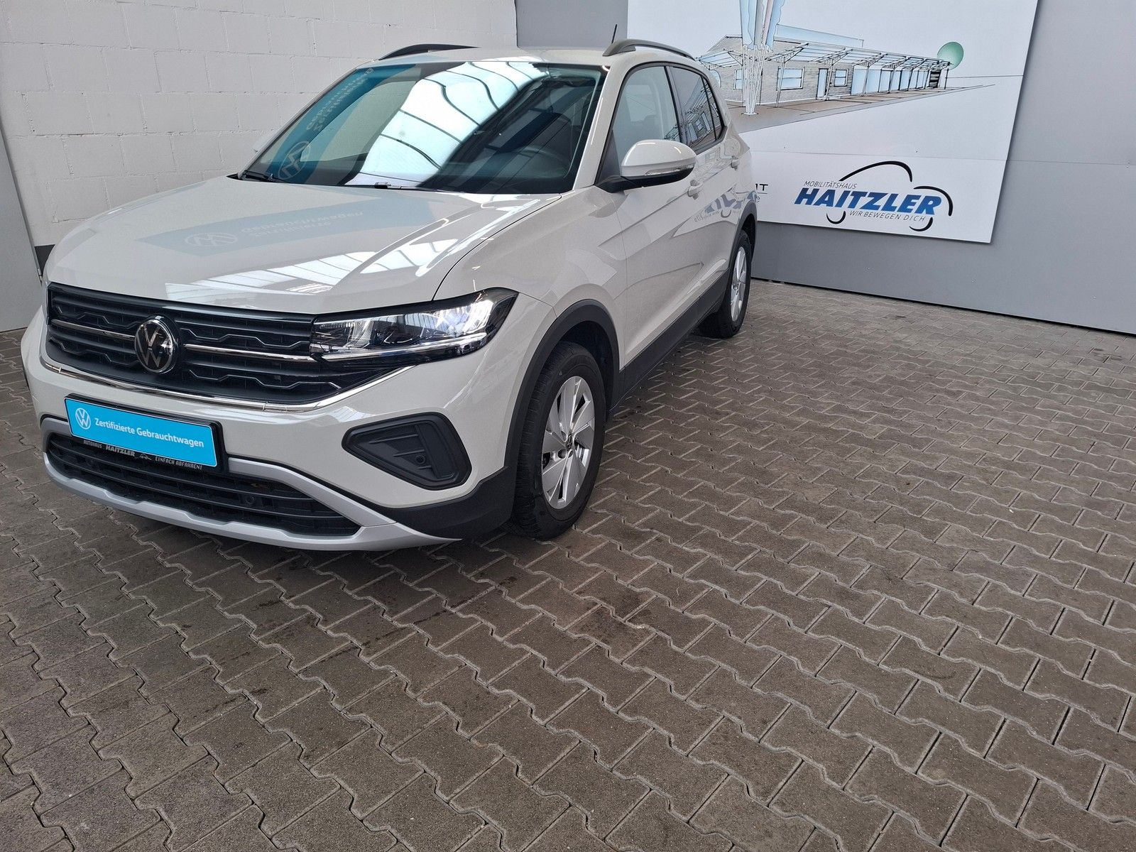 Fahrzeugabbildung Volkswagen T-Cross Life 1.0 TSI DSG +App-Connect+ACC+Sitzh.