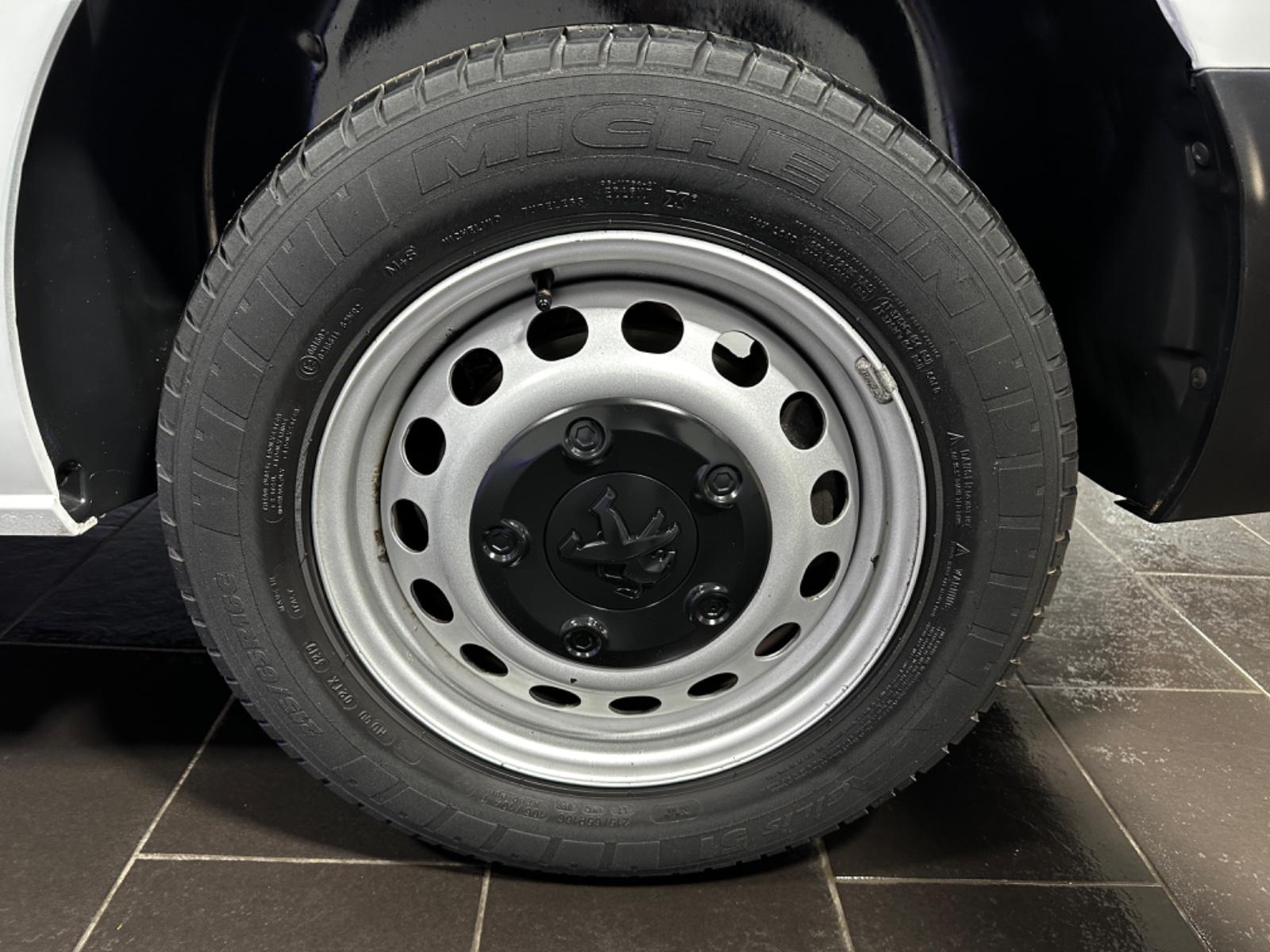 Peugeot Expert Kasten Premium L2 CAM 2xPDC SPUR APPLECAR