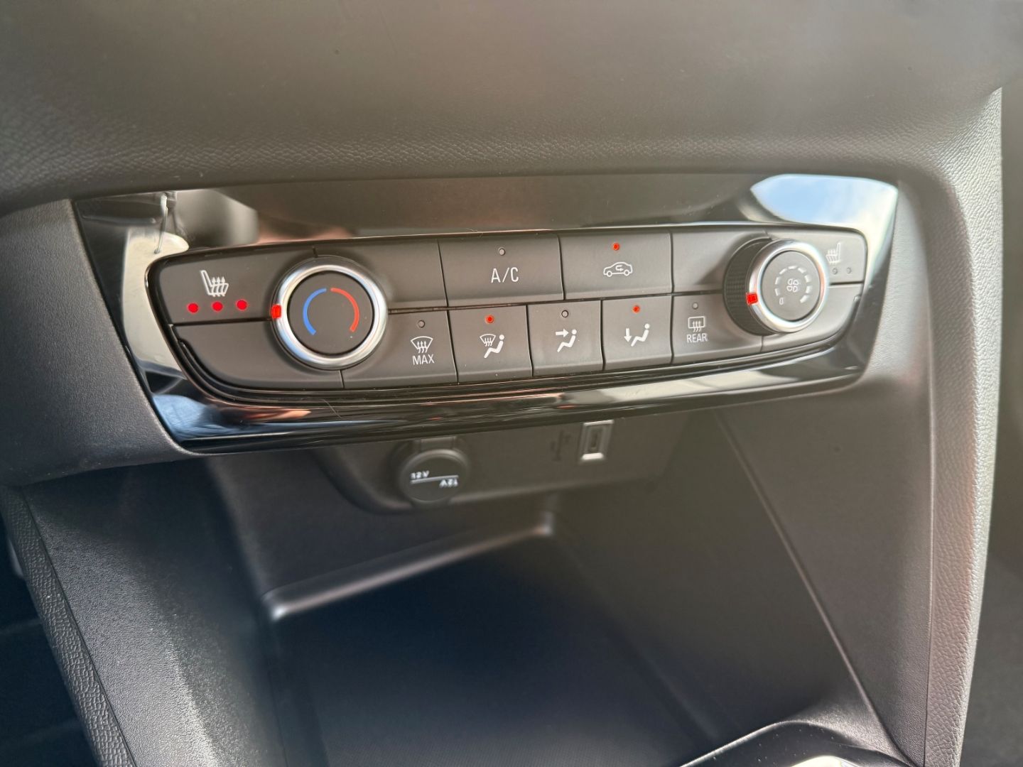 Fahrzeugabbildung Opel Corsa F Edition SHZ+LHZ+Kamera