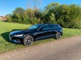 Volvo V 60 Hybrid T 6.   341 Ps - Volvo V60: Ps