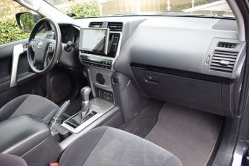 Toyota Land Cruiser - 12