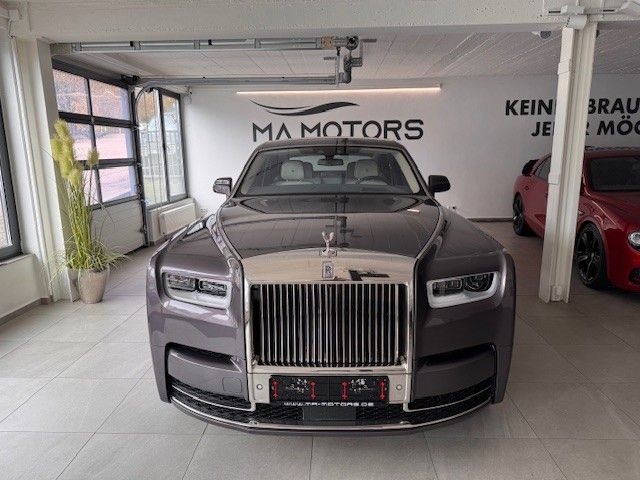 Rolls-Royce PhantomVIII Sternenhimmel - TRAUMFAHRZEUG