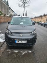 Fiat Doblo 50 kWh 100 kW - - Fiat Doblo mit Diesel-Antrieb: Automatik