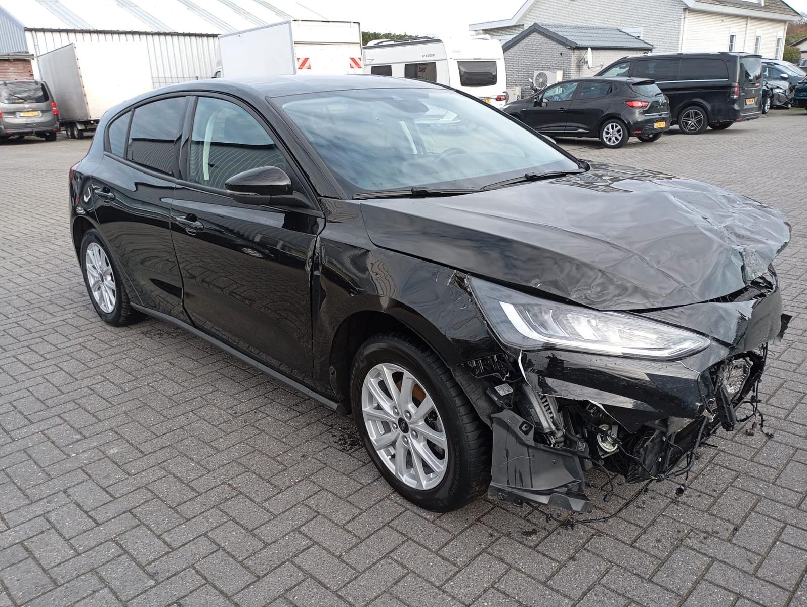 Ford Focus 1,0 EcoBoost 92kW Kamera Navi Klima