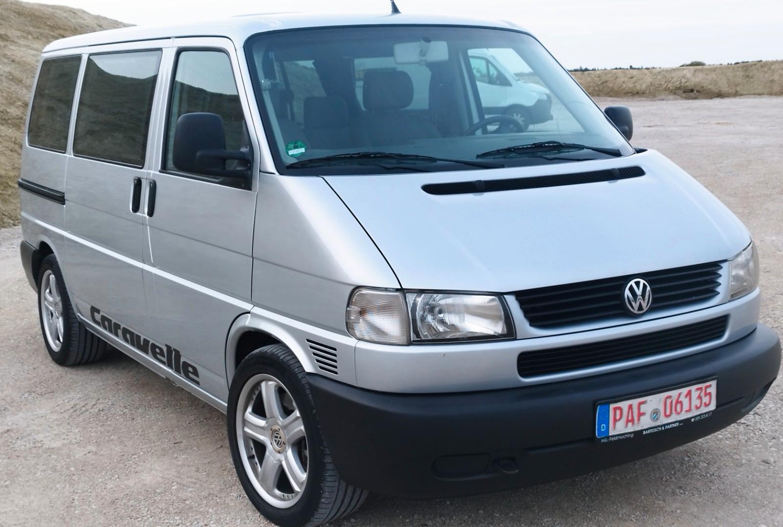 Volkswagen T4 Caravelle 2.5 TDI 111kW 8-sitzer mit Bett