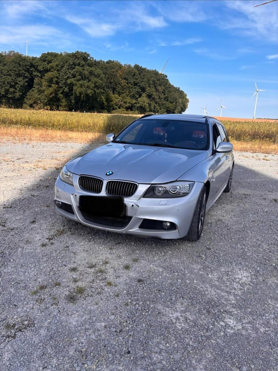 BMW 320, 2011