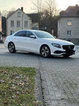 Mercedes-Benz Mercedes Benz E220D W213 - Mercedes-Benz E-Class mit Diesel-Antrieb: W213