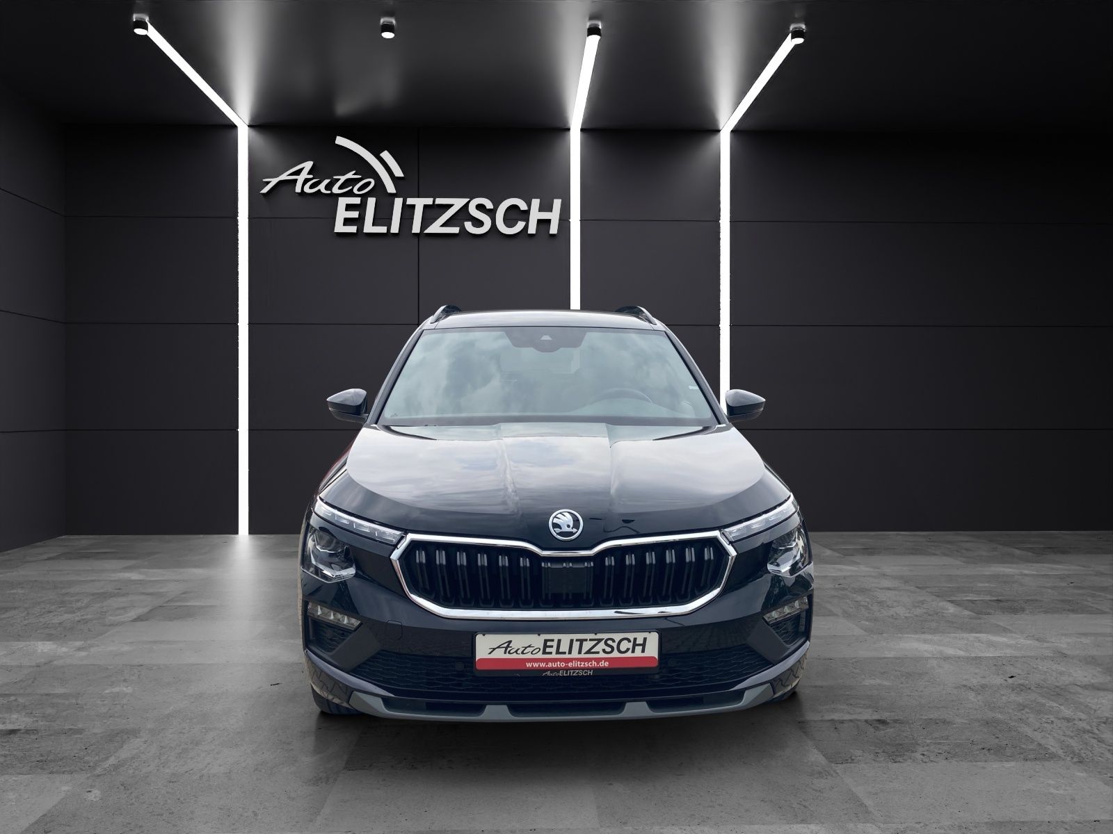 Fahrzeugabbildung SKODA Kamiq TSI Selection DSG Matrix Navi Pano AID ACC