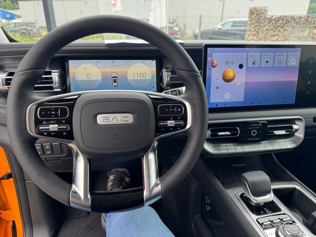 BAIC BJ40 2.0T 4WD 8 Gang AT PanoSitzhzg und Belüft.