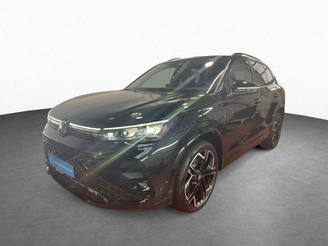 Tiguan 1.5 eTSI DSG R LINE IQ.LIGHT+AHK+HUD+PANO