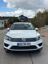 Volkswagen Touareg 3.0 V6 TDI SCR Tiptronic BMT BlueMot...