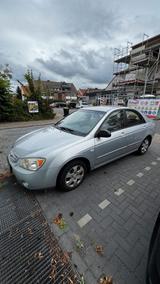 Kia Cerato Stufenheck Limousine - Kia Cerato: Limousine