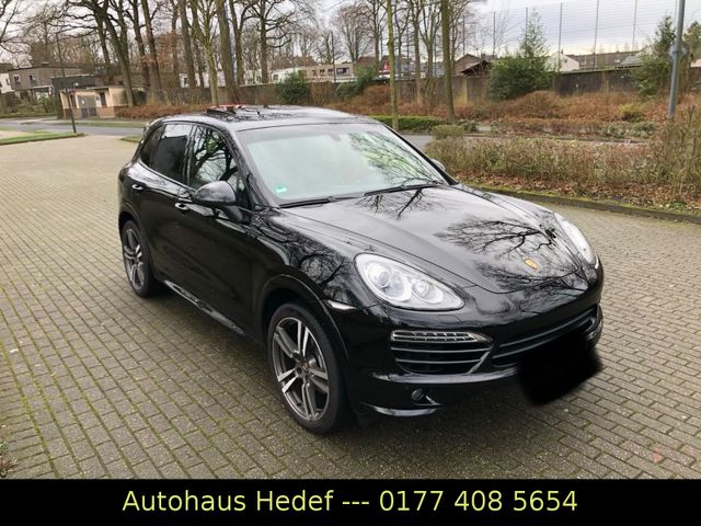 Porsche Cayenne 3.0 V6 Diesel - Panaroma - Navi - Leder