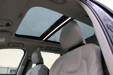 Volvo XC90 - 6