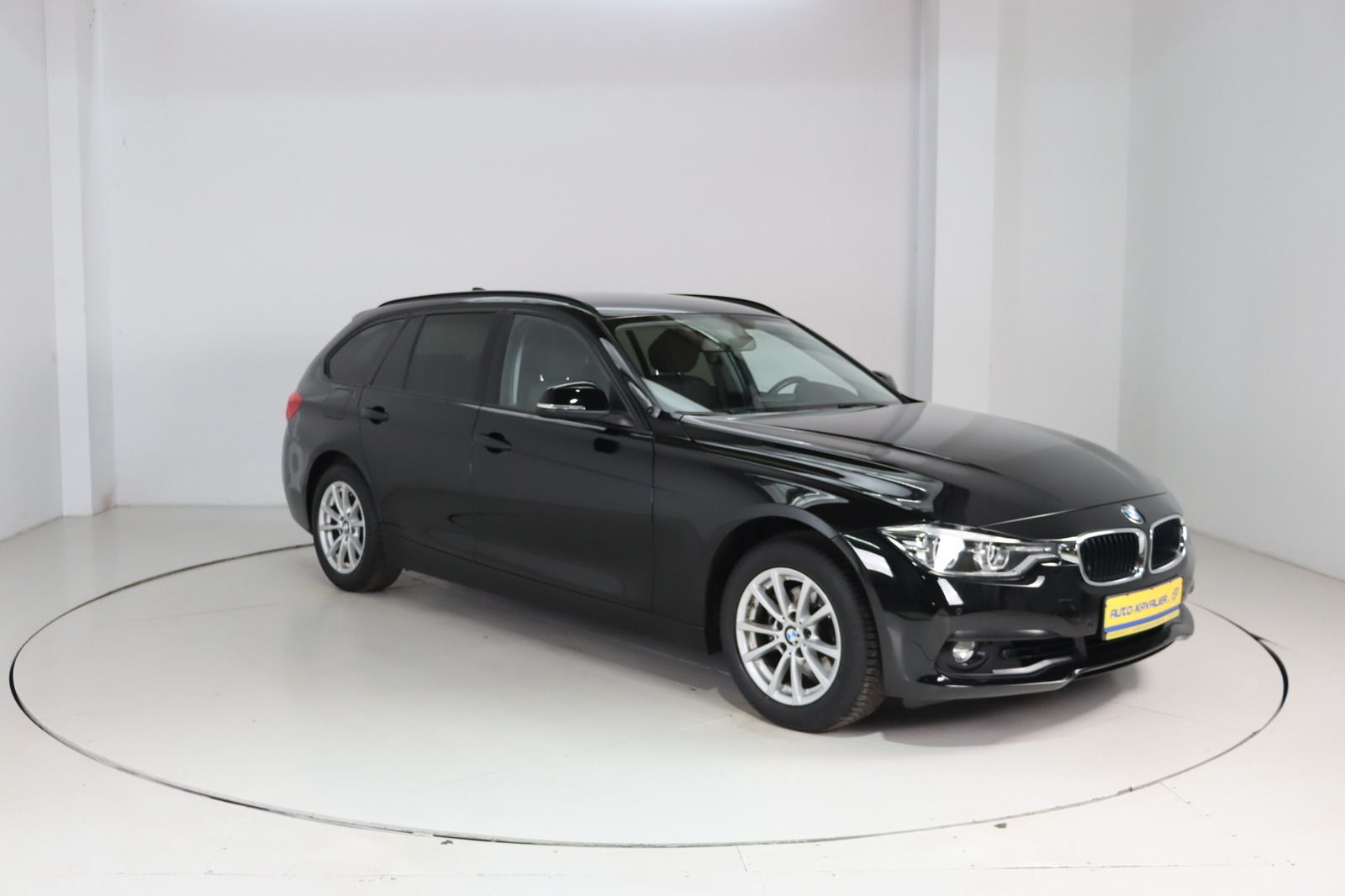 Fahrzeugabbildung BMW 320 i Advantage * LED * 1.Hand * Service neu Tou