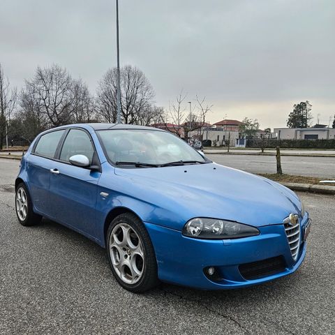 Alfa Romeo 147 1.9 JTD (120) 5 porte Exclusive