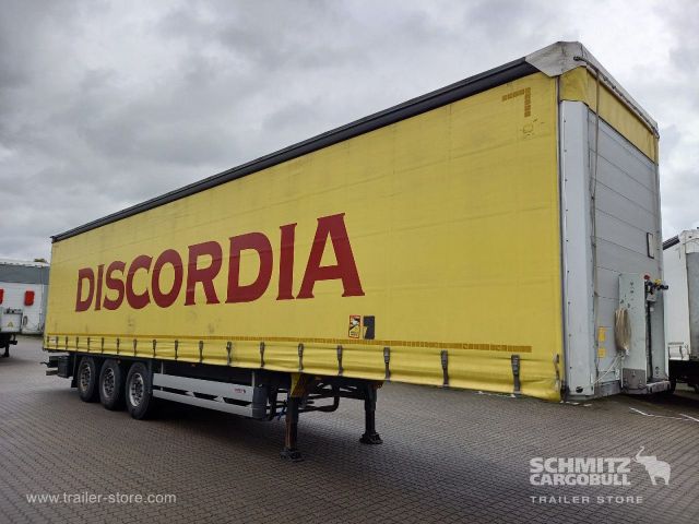 Schmitz Cargobull Curtainsider Standard