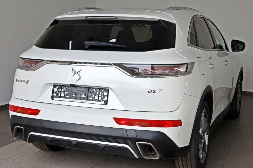 Fahrzeugabbildung DS Automobiles DS7 Crossback Leder,Navi,LED,PanDach,NightVision