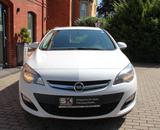 Opel Astra J Sports Tourer Selection Navi&Ahk&Shz&MFL - Opel Astra: J Sport Tourer
