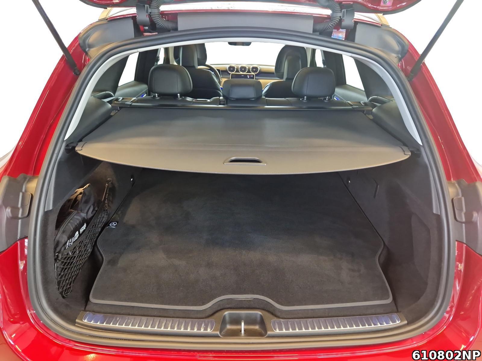 Mercedes-Benz GLC 300 e AMG Burmester Distronic Pano AHK 360°