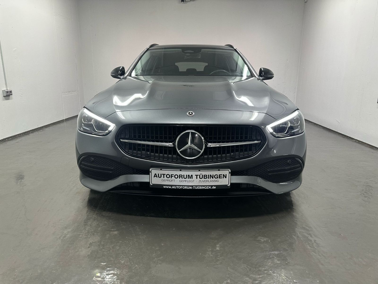 Fahrzeugabbildung Mercedes-Benz C 180 T Autom.*AVANTGARDE*NIGHT*DISTRO*AHK*