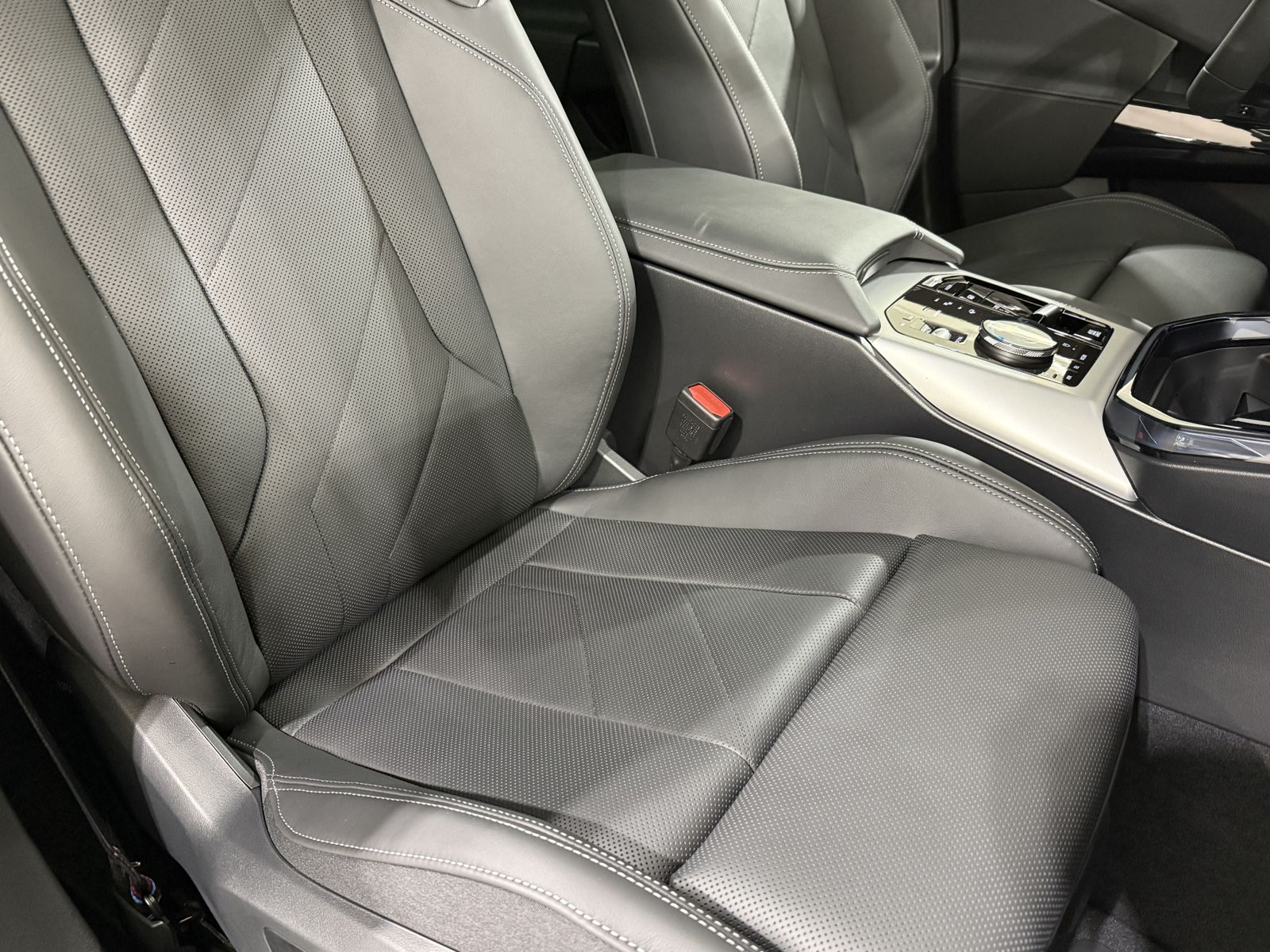 BMW X3 40d xDrive M Sport Pro DA+ PA+ AHK HUD HK Pan foto 15