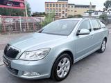 Skoda OCTAVIA 1.4 TSI DSG *AUTOMATIK*NAVI*XENON*S-DACH - gebrauchte Skoda Octavia aus dem Jahr 2009