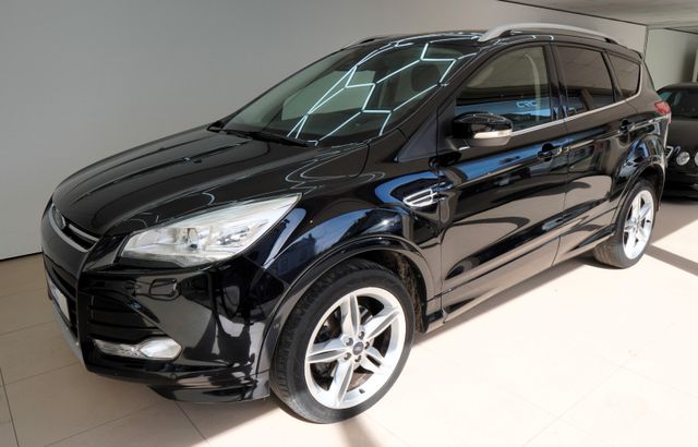 Ford Kuga Individual *1.Hand*Autom.*Navi*Leder*Kamera