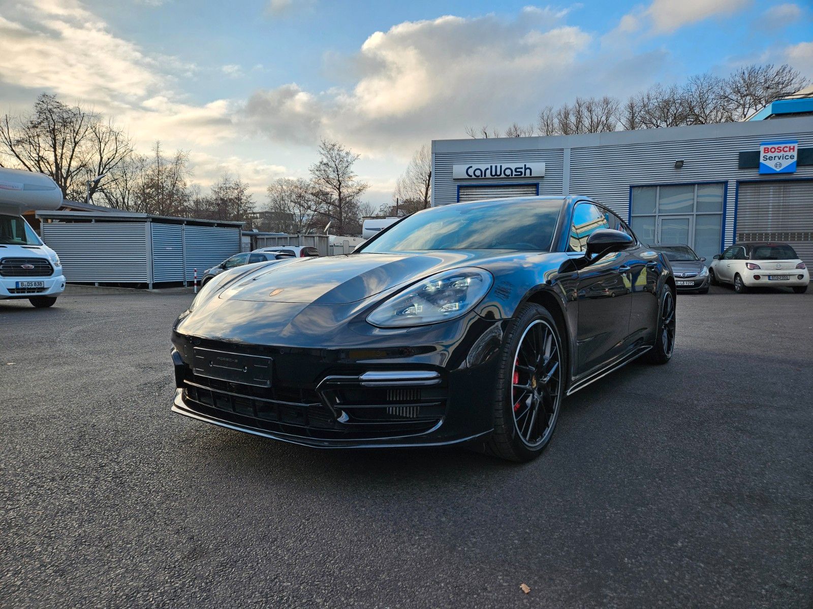 PORSCHE Panamera Turbo