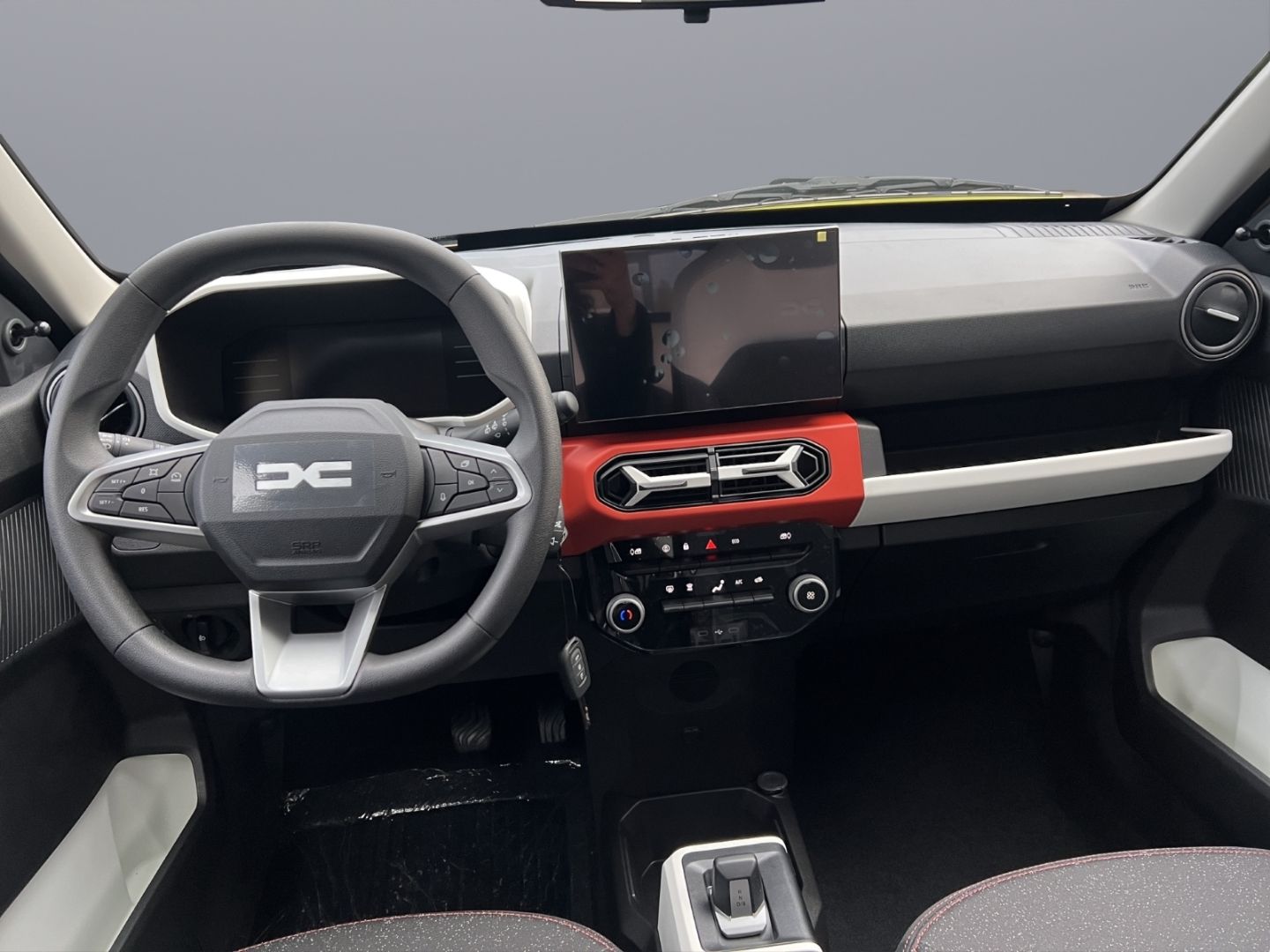 Fahrzeugabbildung Dacia Spring Electric Expression 65 Fahrerprofil DAB S