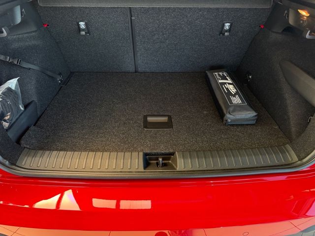 Kamiq Tour 1,0 TSI 85 kW 7-Gang-DSG KAM+KEYLESS+