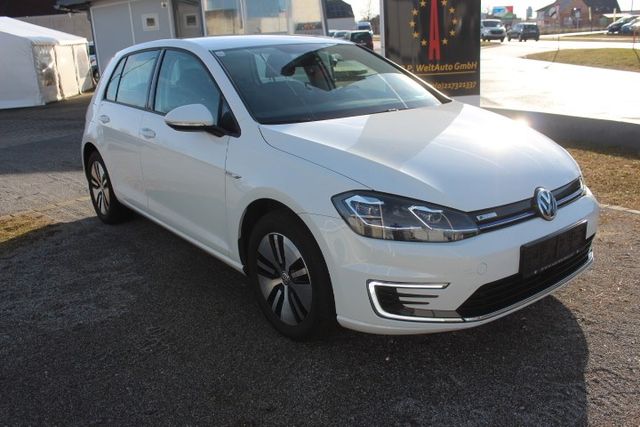 Volkswagen Golf VII Lim. e-Golf Mit Batter 136 Xen Nav Virt