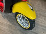 Vespa Primavera 50 Disney Mickey Mouse  Monatsaktion! - Offers