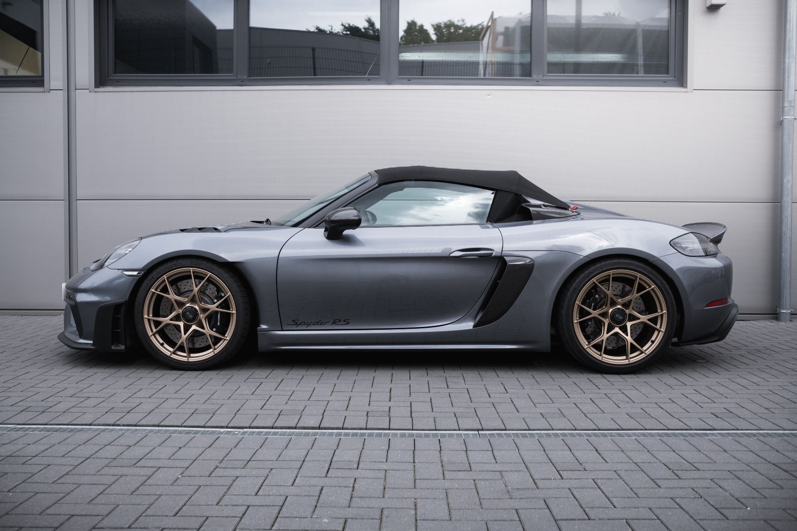 Fahrzeugabbildung Porsche Boxster Spyder RS -Weissach-LED-Lift-BOSE-Kam.