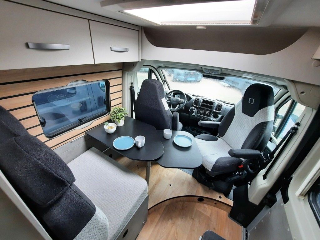 Fahrzeugabbildung Crosscamp Camper Vans CV 600 Fiat Verfüg./Sparen Sie 13.69
