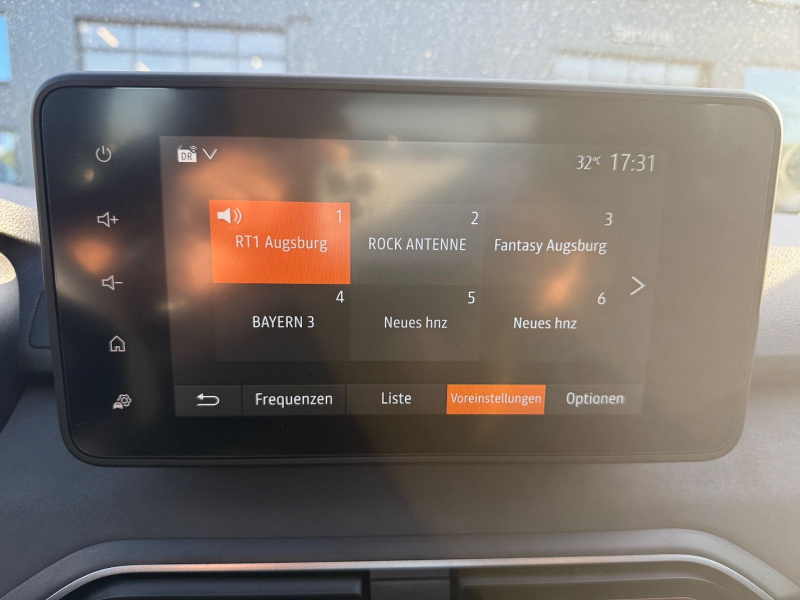Fahrzeugabbildung Dacia Sandero III Stepway Extreme CVT, WENIG KM!