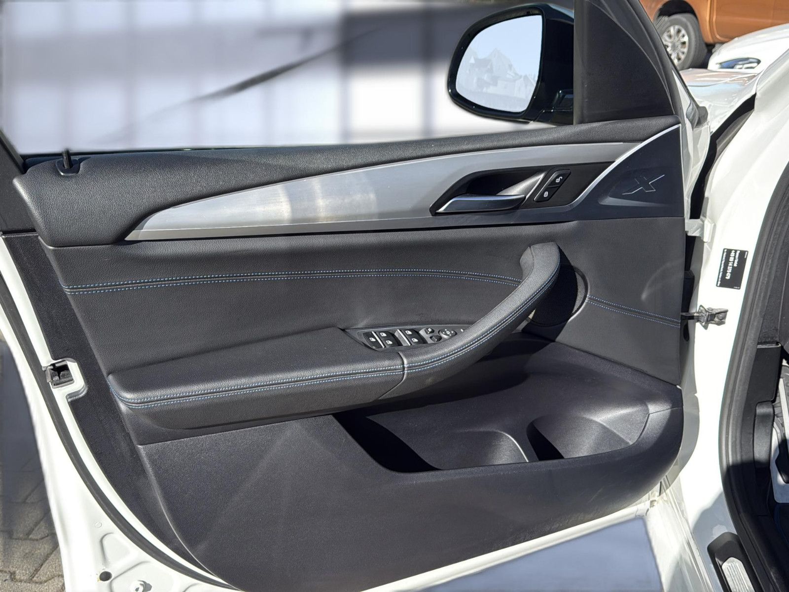 Fahrzeugabbildung BMW X3 xDrive 20 i M Sport/ Stdhz/ 1.Hand