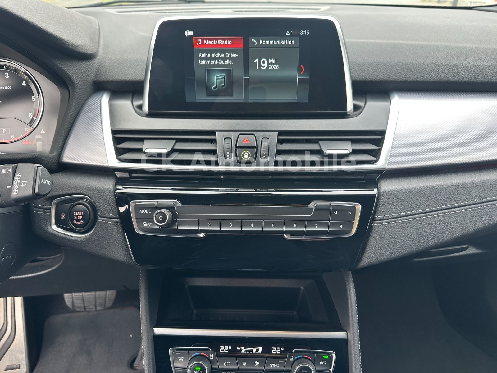 Fahrzeugabbildung BMW 218dxDrive Active Tourer M-Sport/Shadow-Line/LED
