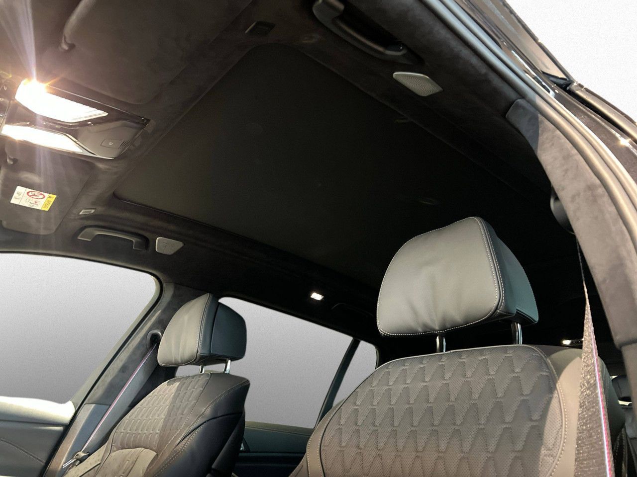 BMW X7 M60 - Bild 19