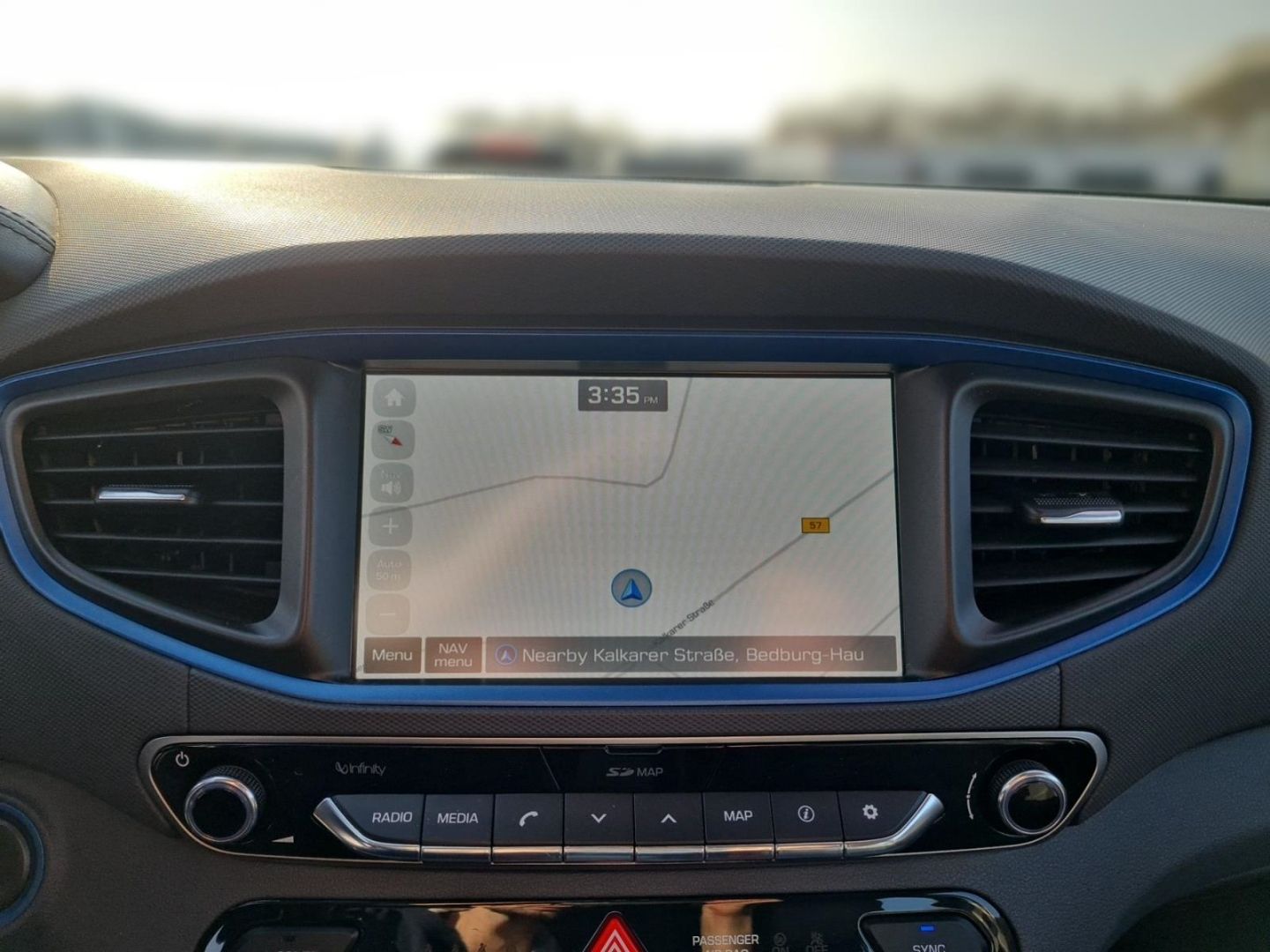 Fahrzeugabbildung Hyundai IONIQ 1.6 GDi HEV ELECTRO PREMIUM ALLWETTER+PDC